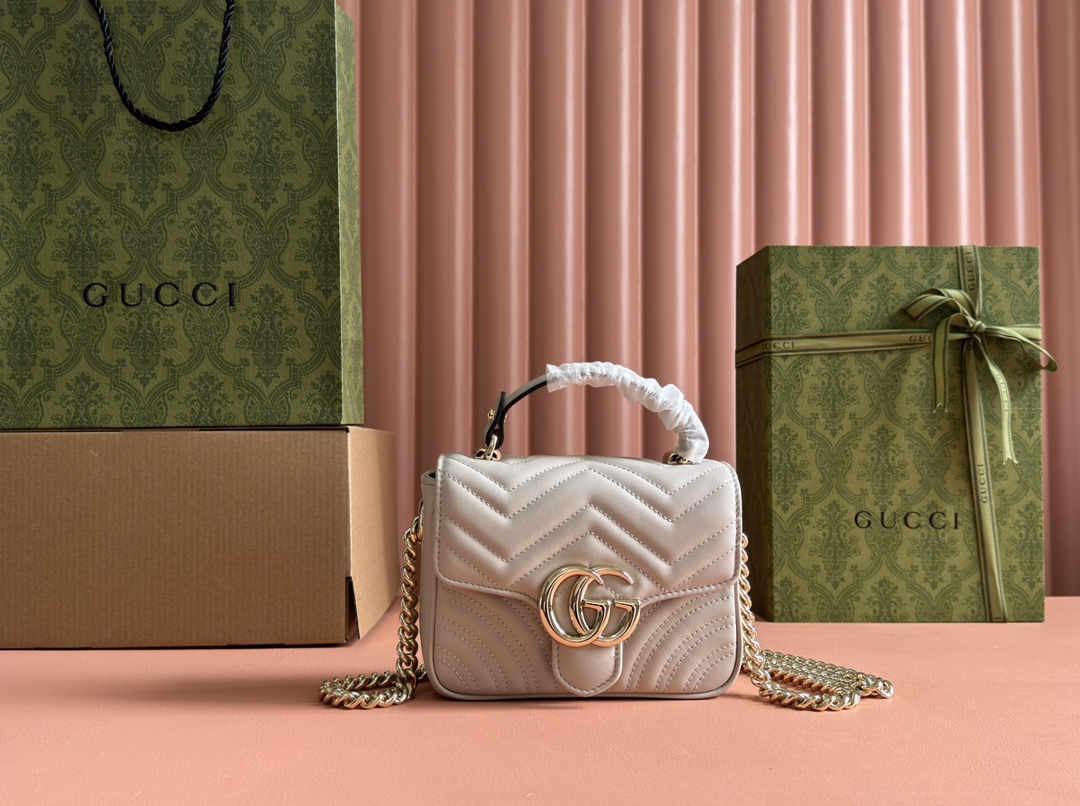 Gucci Satchel Bags